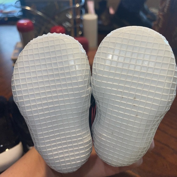 Brand new!! Selling TWO for ONE PRICE - Picture 3 of 6